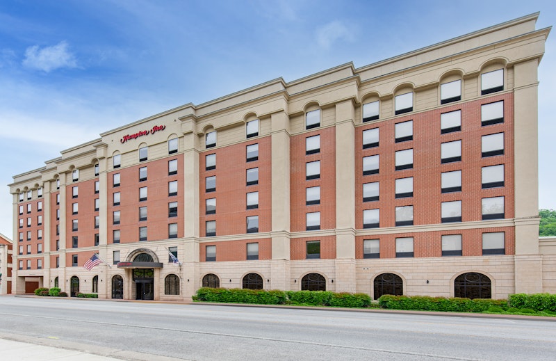 Hampton Inn Pikeville 7/76