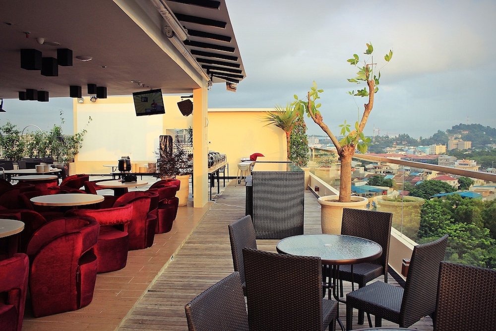 Biz Hotel Batam 42/59