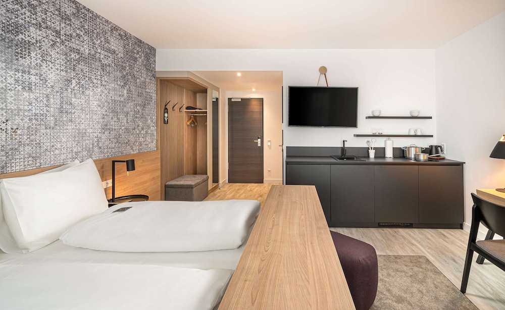 elaya hotel augsburg, Trademark by Wyndham 13/36