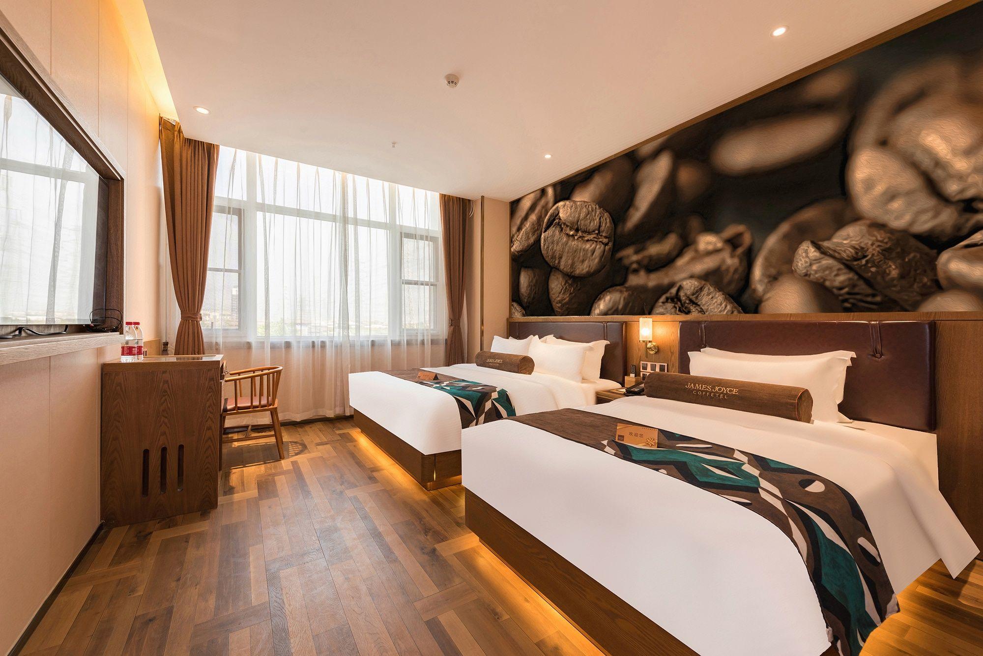 James Joyce Coffetel Hotel (Beijing Sihui East Metro Station) 17/38