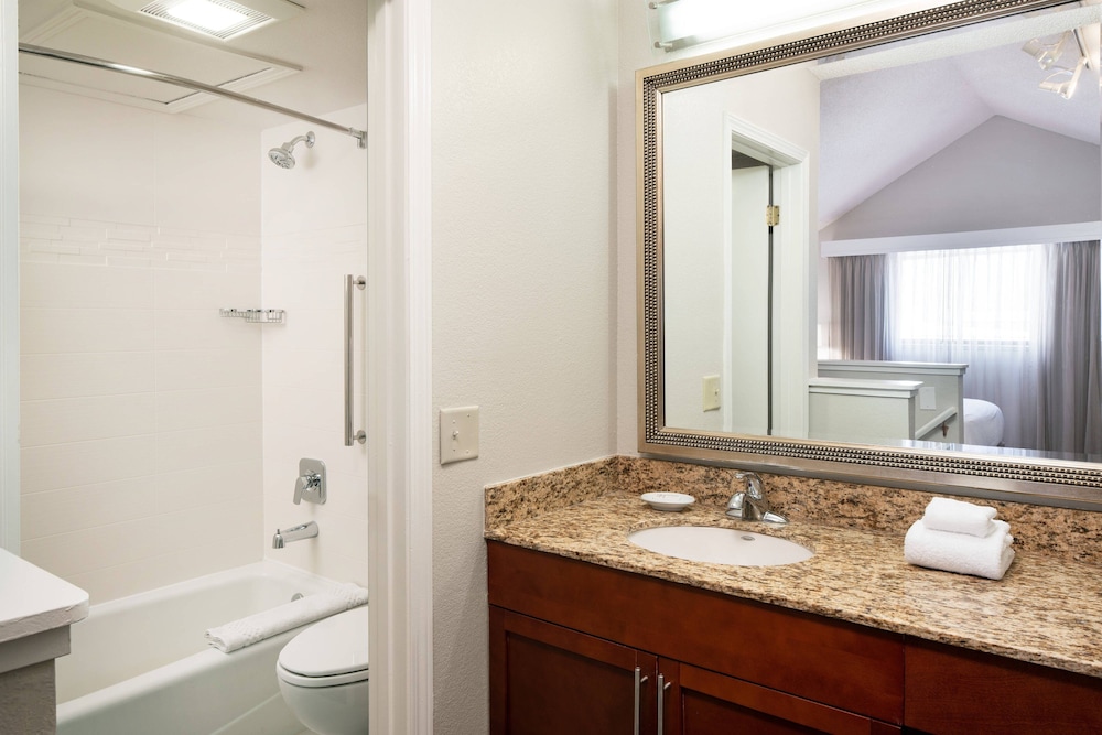 Residence Inn Las Vegas Convention Center 6/46