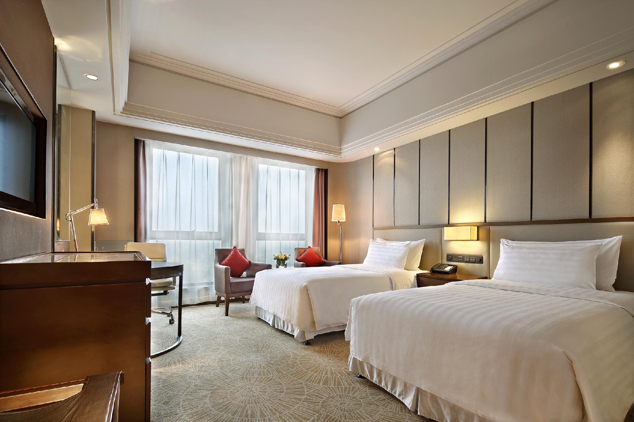 Deluxe, Twin Beds