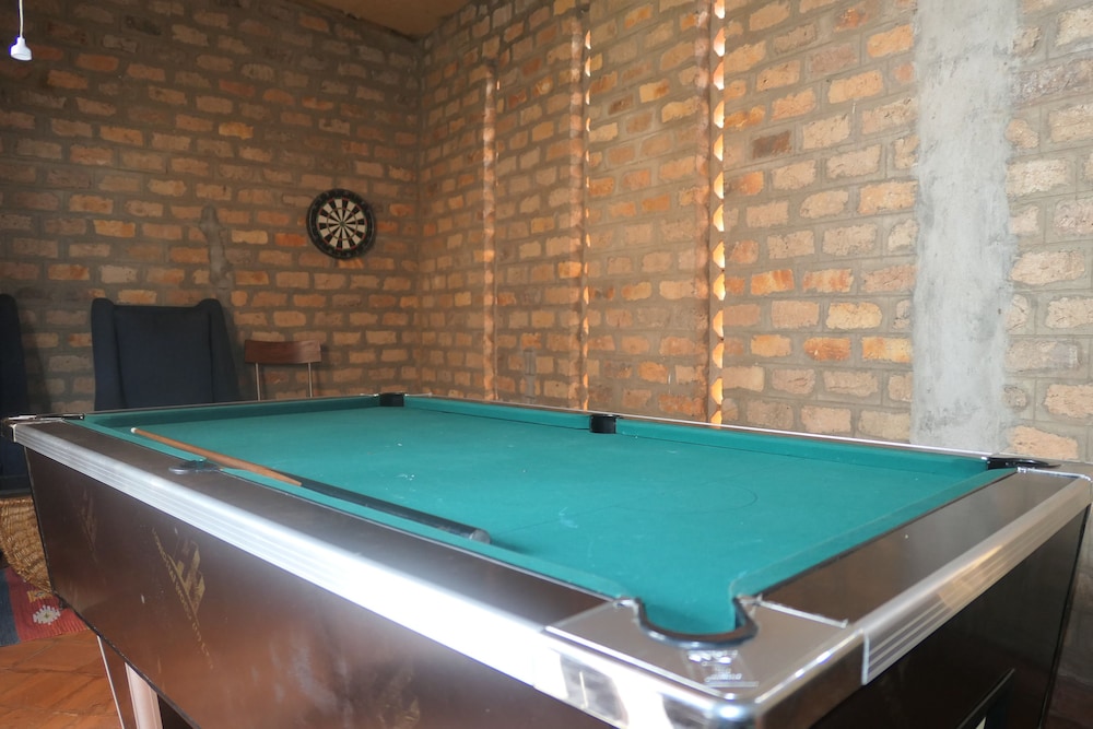 Buvi Lodge 31/50