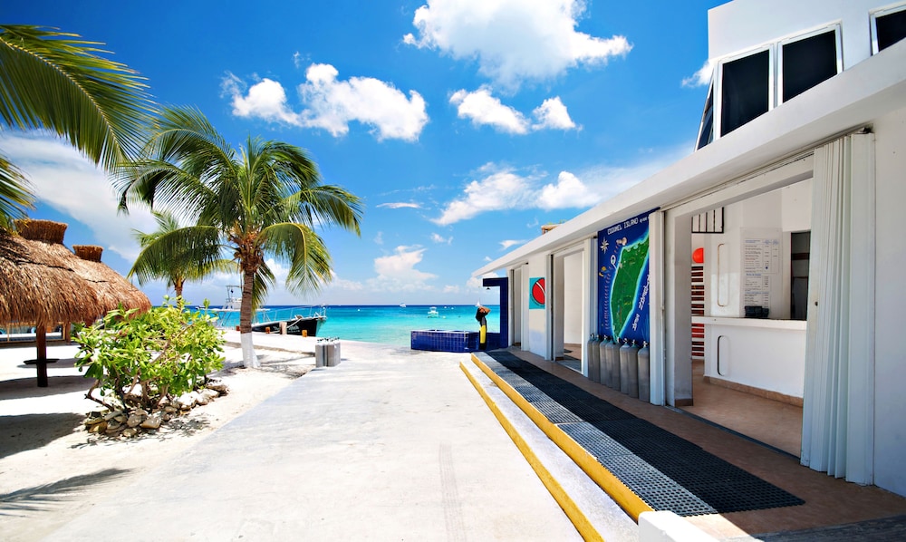 Casa Del Mar Cozumel Hotel And Dive Resort 67/75