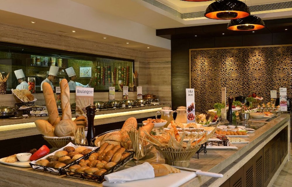 Fortune District Centre, Ghaziabad - Member ITC Hotels Group 51/65