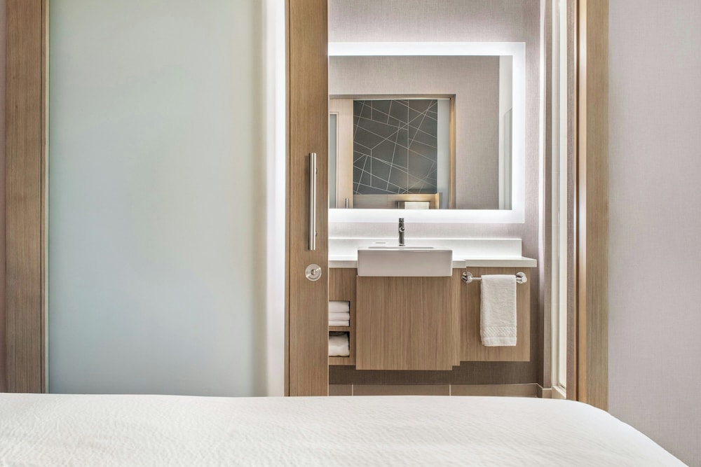 SpringHill Suites by Marriott Phoenix West/Avondale 21/21