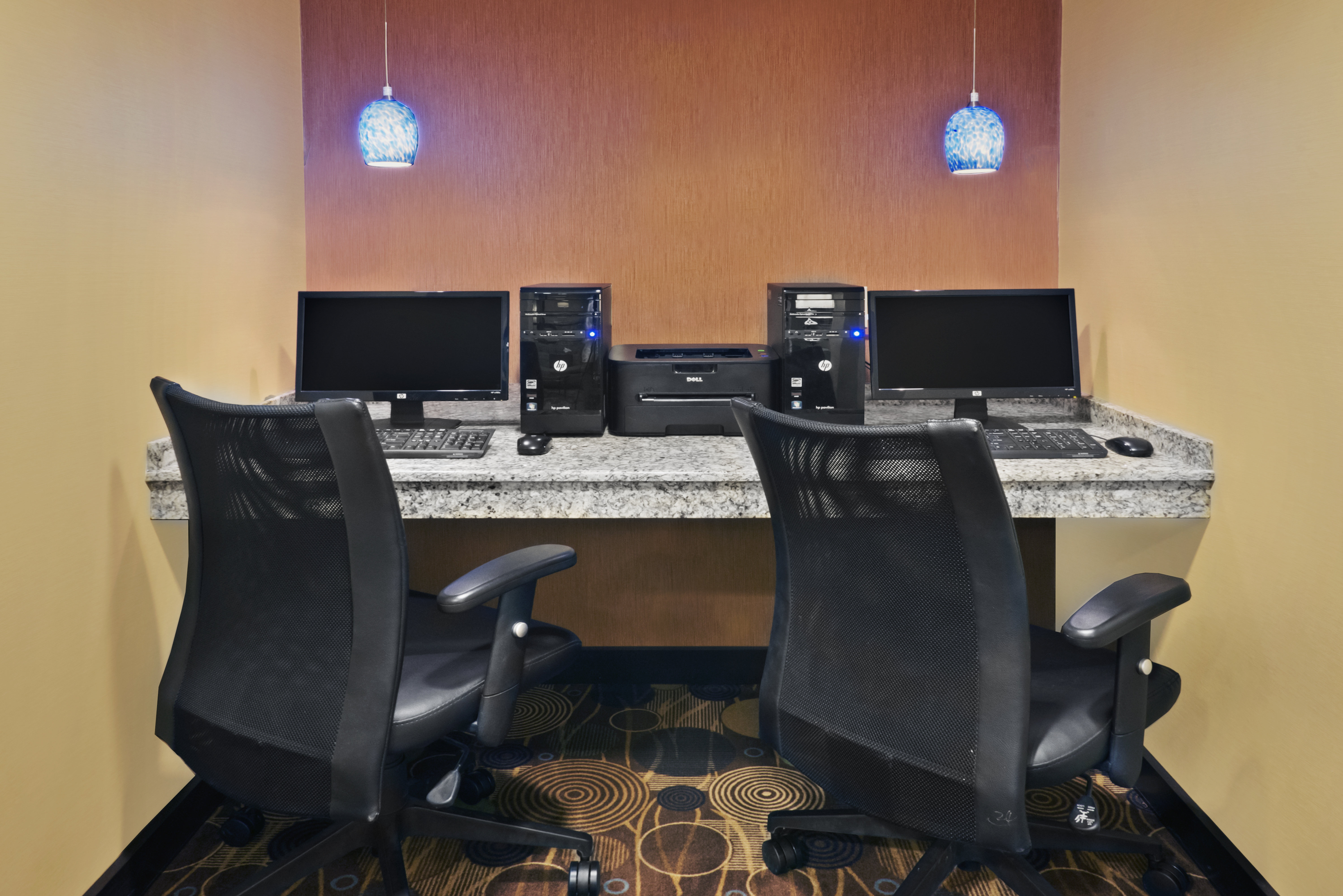 Holiday Inn Express Hotel Suites Colby 51/60