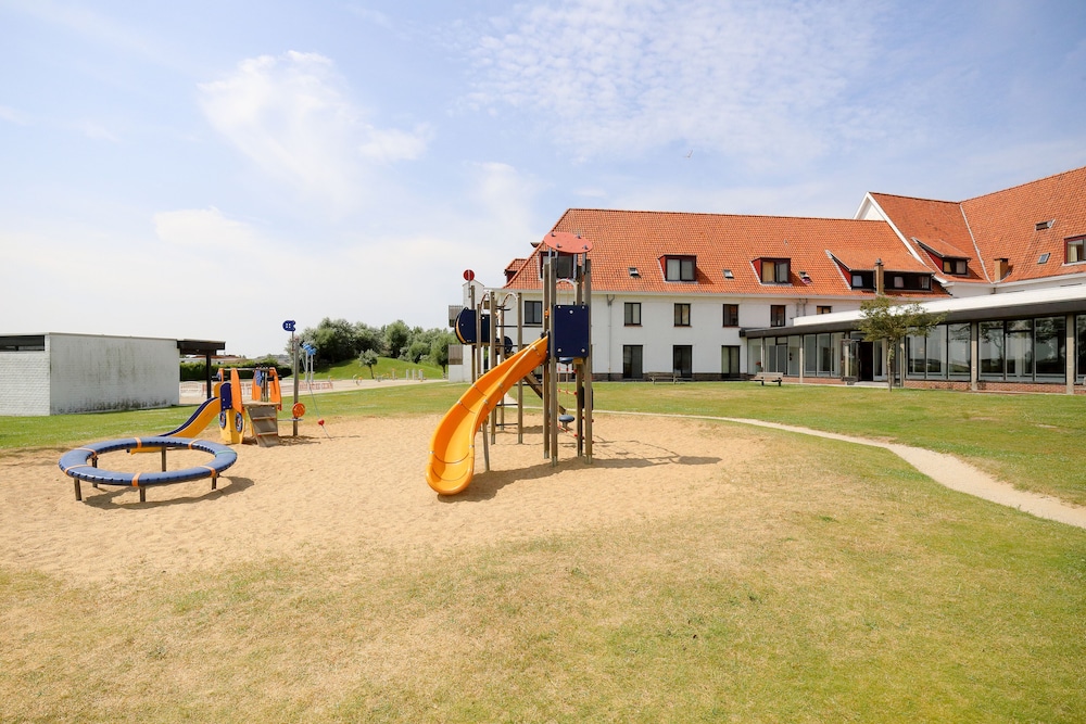 Corsendonk Duinse Polders 24/50