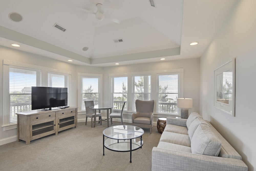 Sanderling Resort 49/72