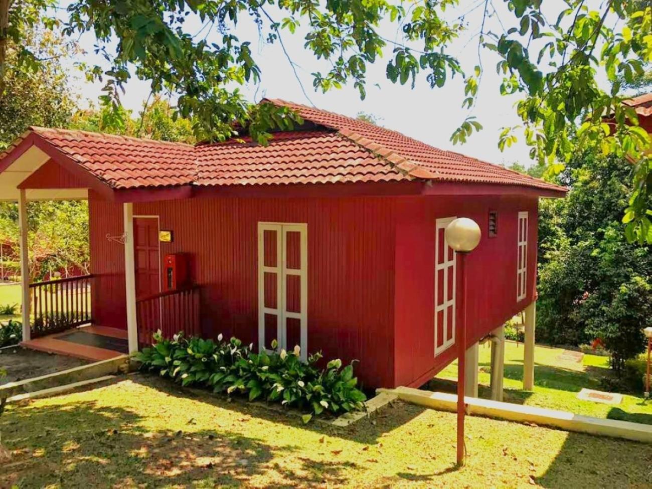 LiLLA Hilltop Retreats in JANDA BAIK
