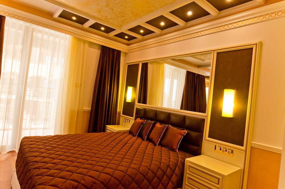 Golden Rainbow Vip Residence 35/71