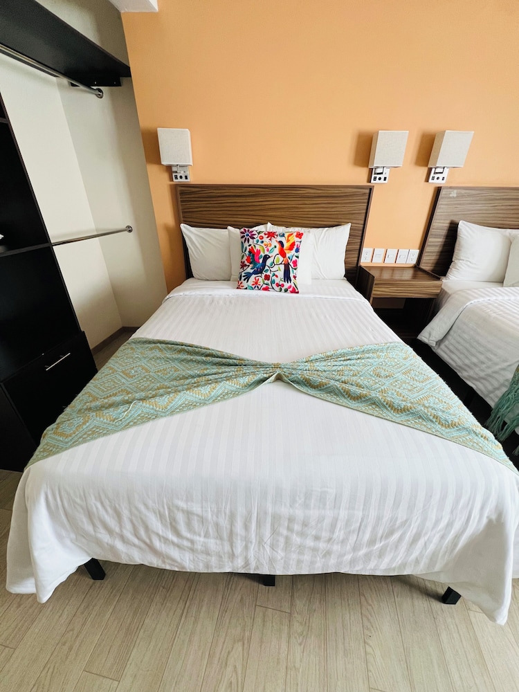 Suites del Jardin Principal 6/43
