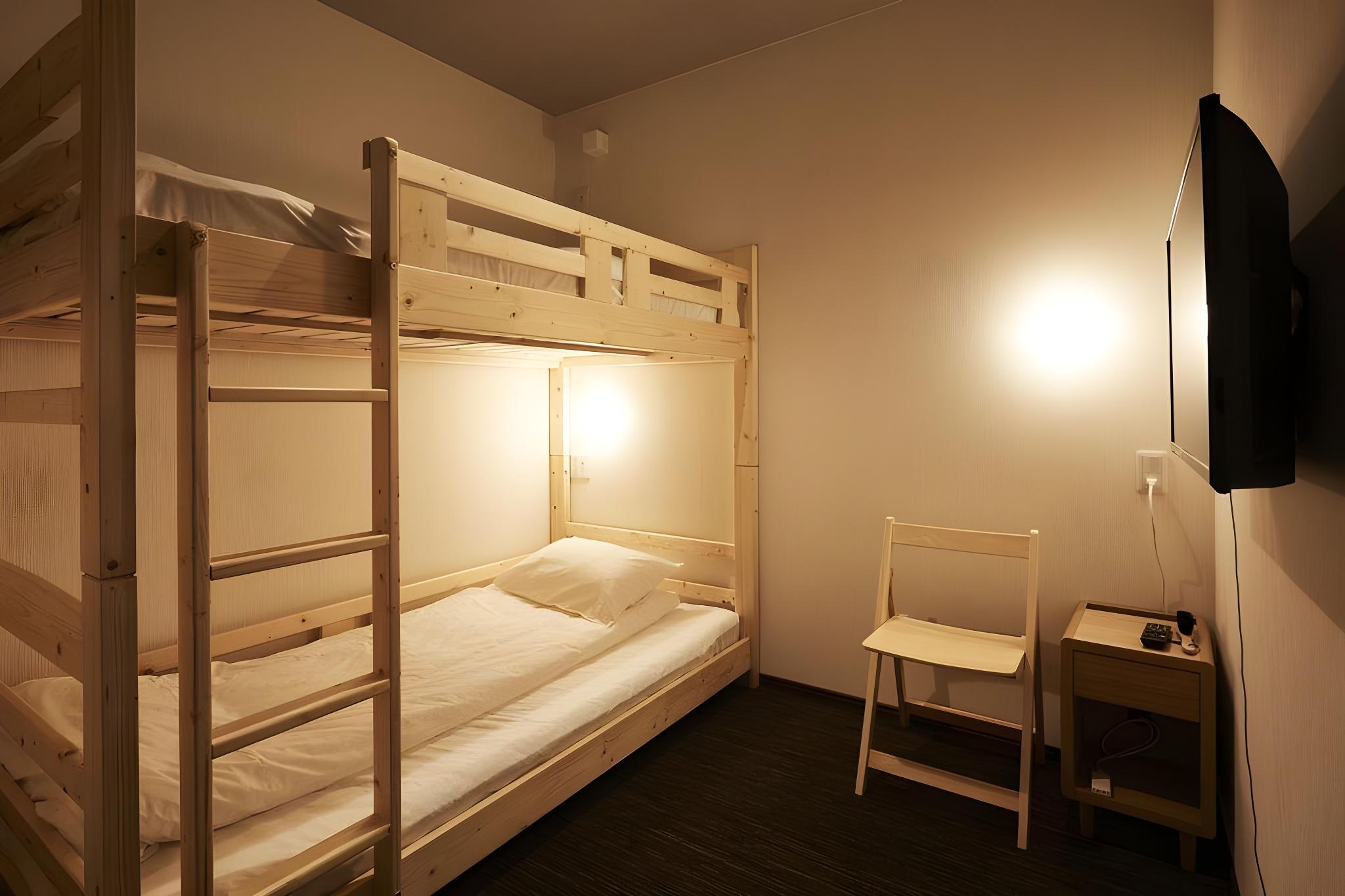 Semi Private, Twin Beds, Bunk Bed