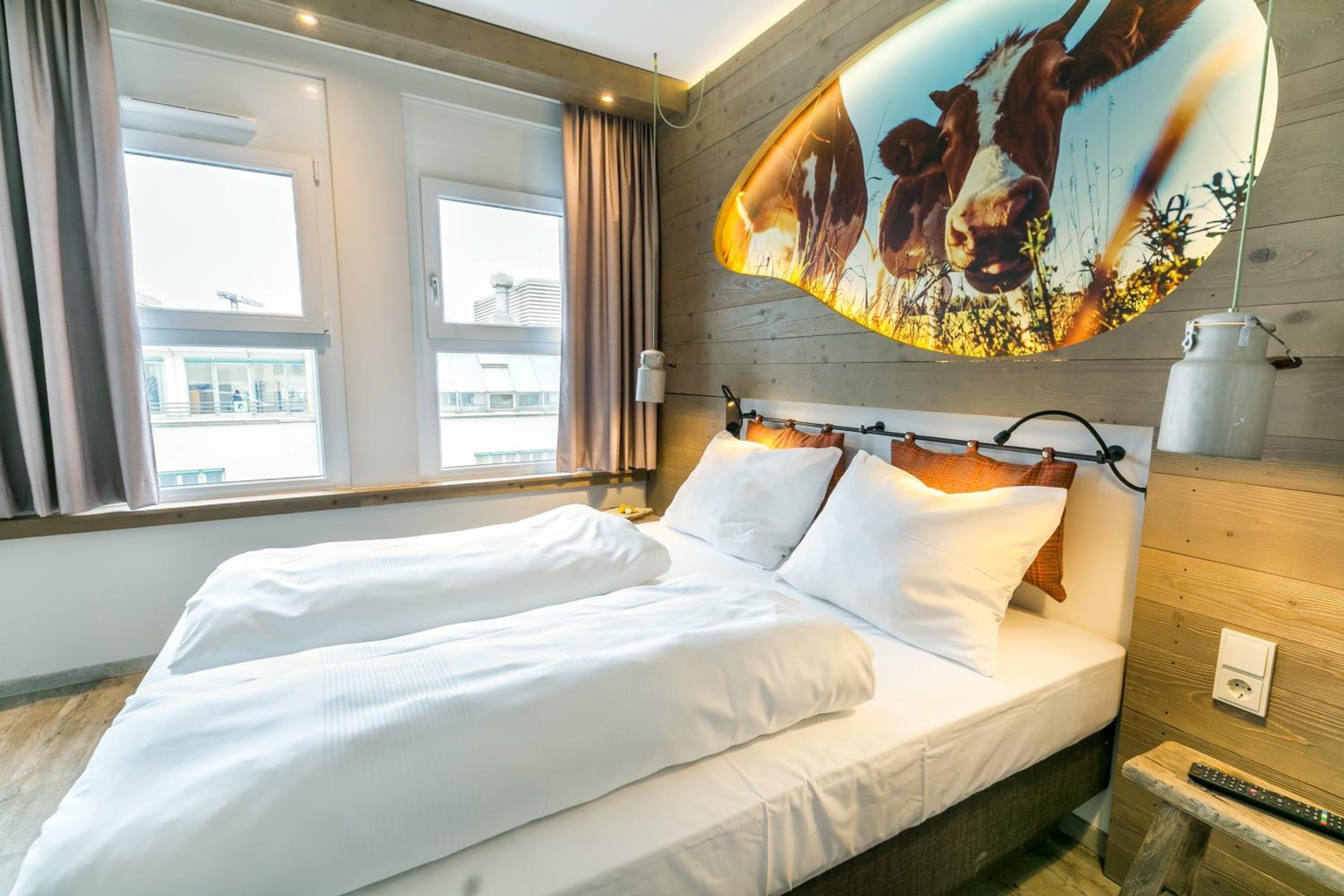 Deluxe, Double Bed, Sky View