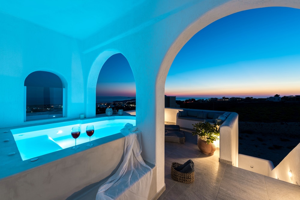 Blanca Luxury Villa 7/22