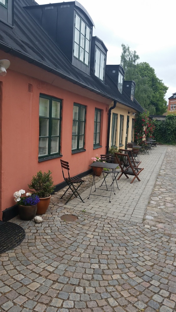 Lilla Hotellet 41/46