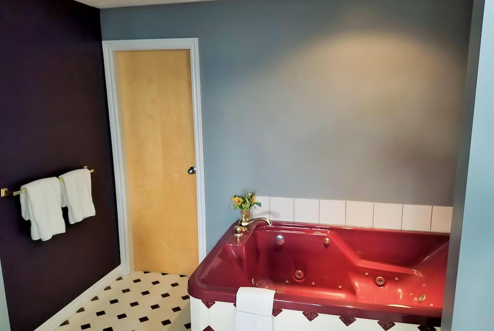 Ramada by Wyndham Florenceville 7/49