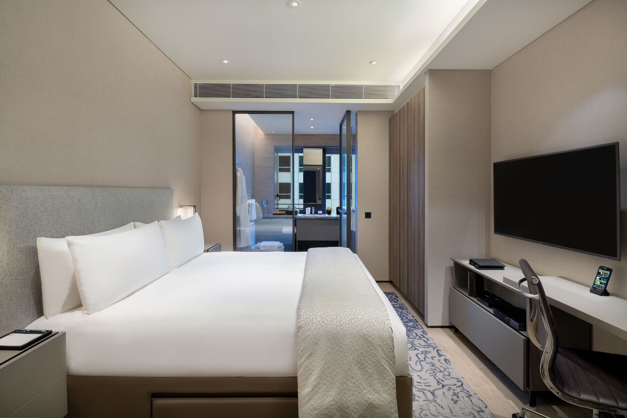 1 BEDROOM, DELUXE, APARTMENT