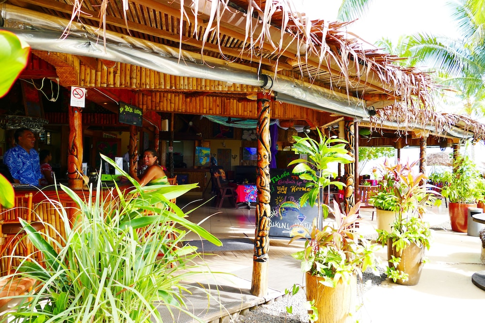 Le Vasa Resort 3/50