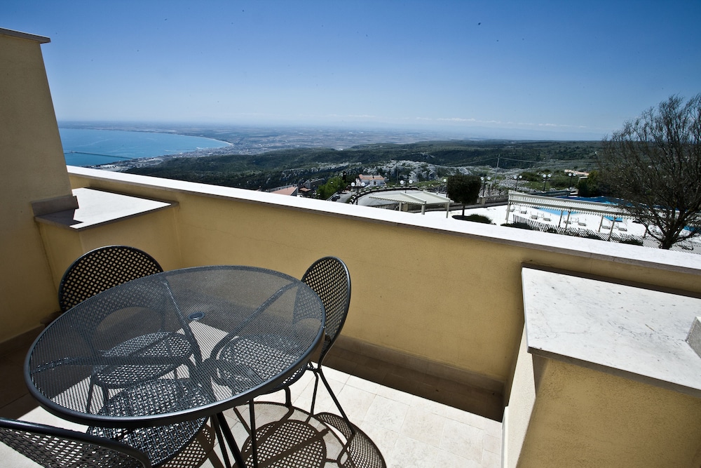 PALACE HOTEL SAN MICHELE 52/65