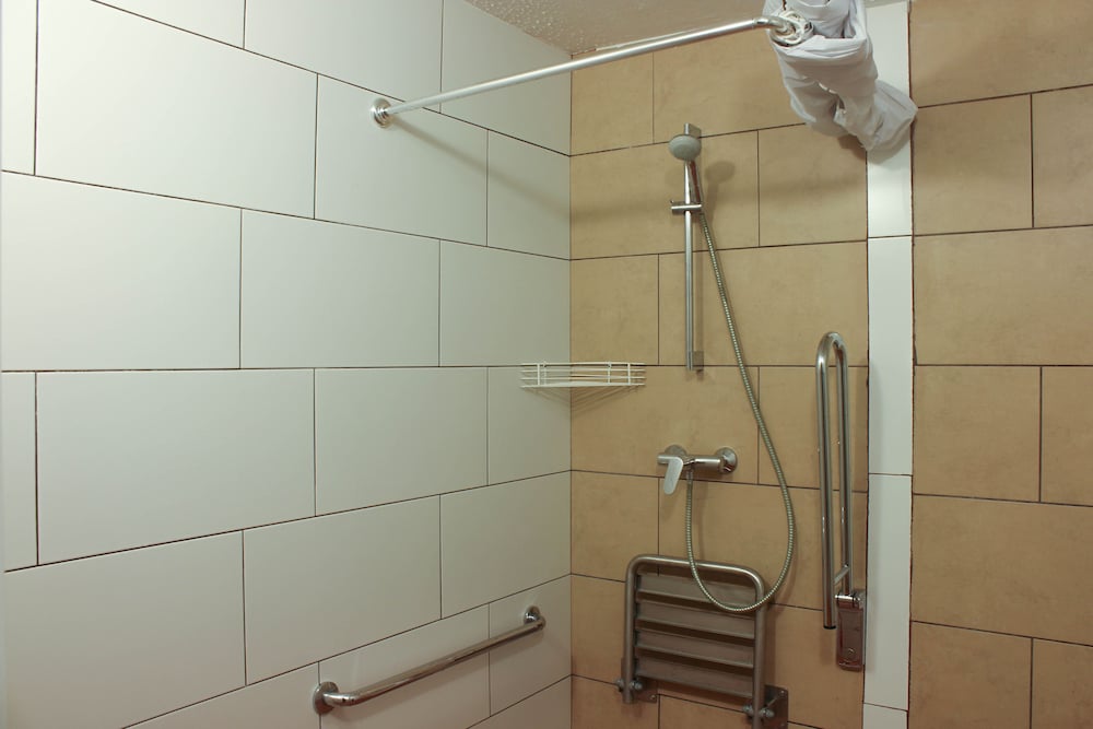 Mixed Dorm, Basic, 8 People, Shared Bathroom