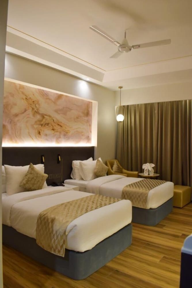 Tulip Inn Shravasti 9/34