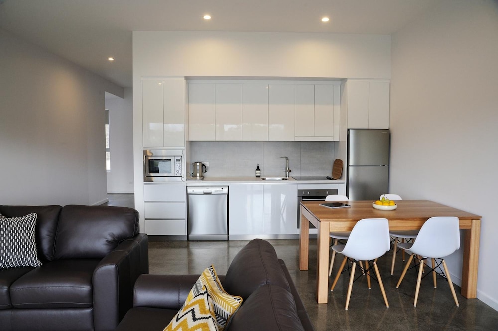 Relbia Lodge 20/28