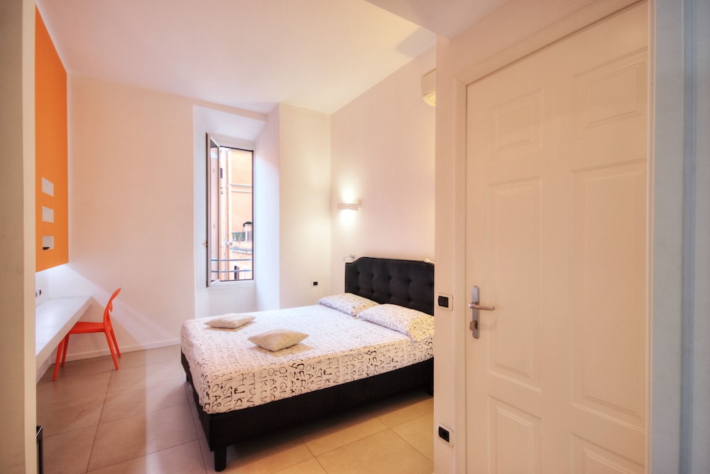Manin Suites 35/51