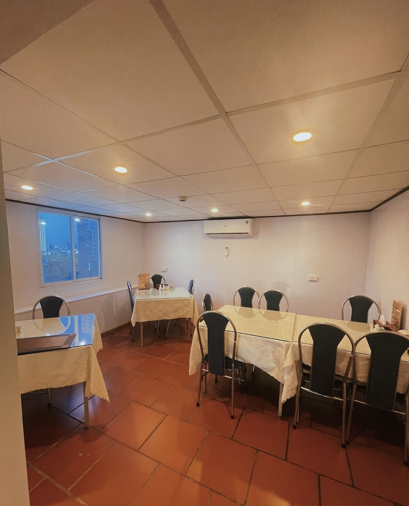 A25 Hotel - Dich Vong Hau 22/29