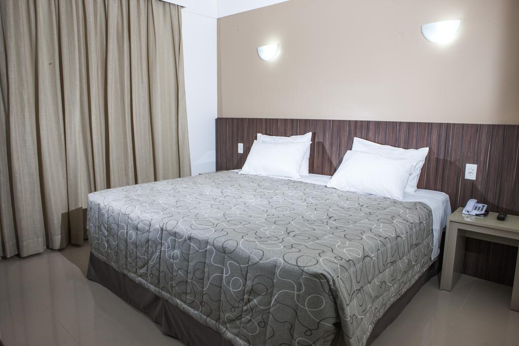 Hotel Abba Uno 6/20