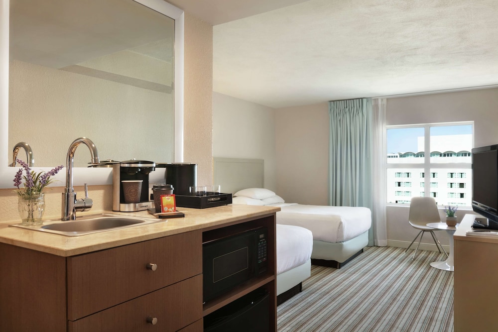 Embassy Suites by Hilton San Juan Hotel & Casino 17/41