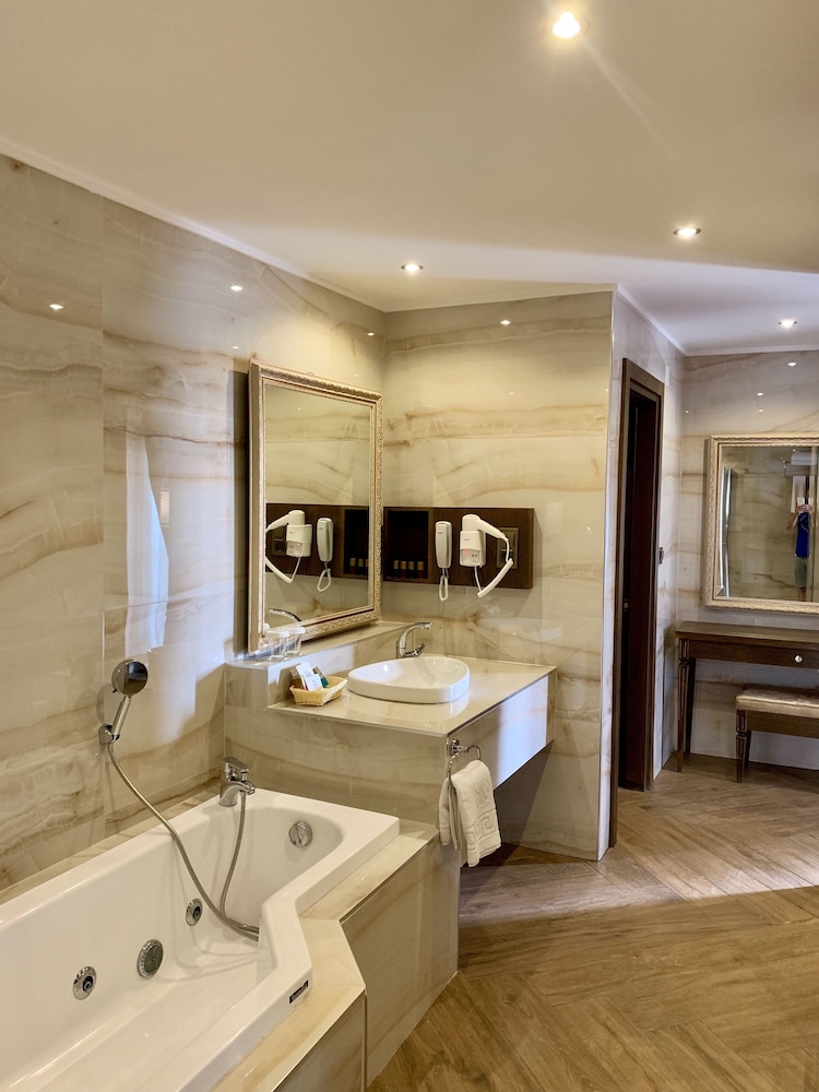 Alaaddin Beach Hotel - Adults Only 49/50