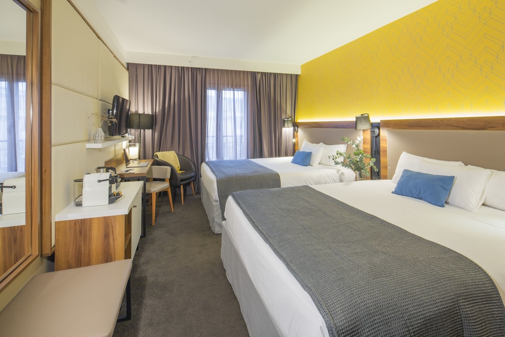 L Elysee Val D Europe Hotel 14/68