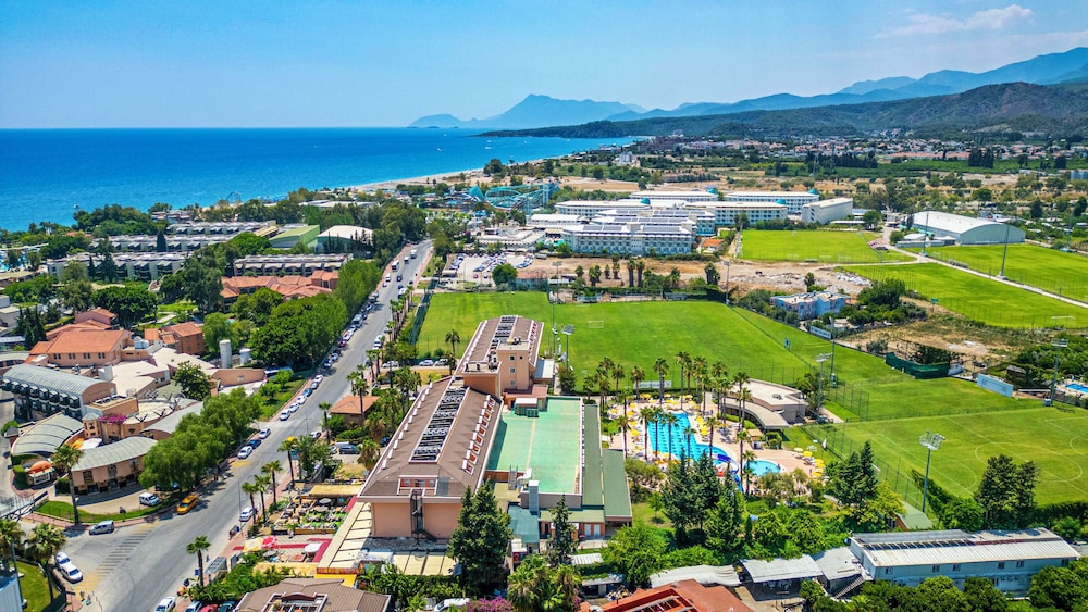 Viking Park Hotel and Spa in KEMER