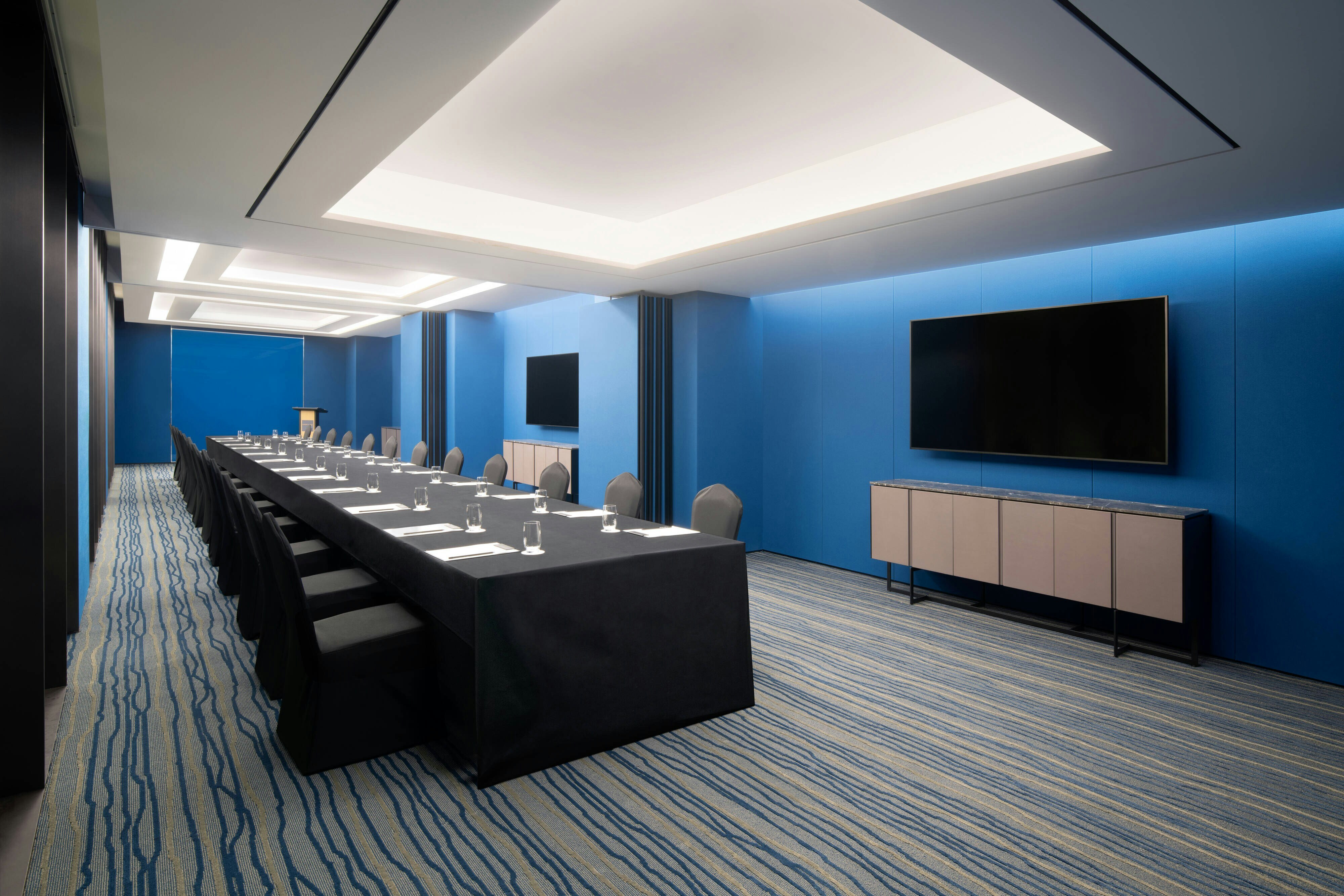 Courtyard by Marriott Suwon 24/27