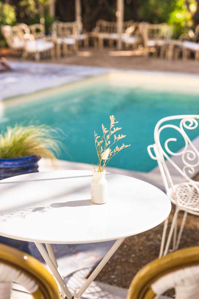 Hotel le Sud 12/34