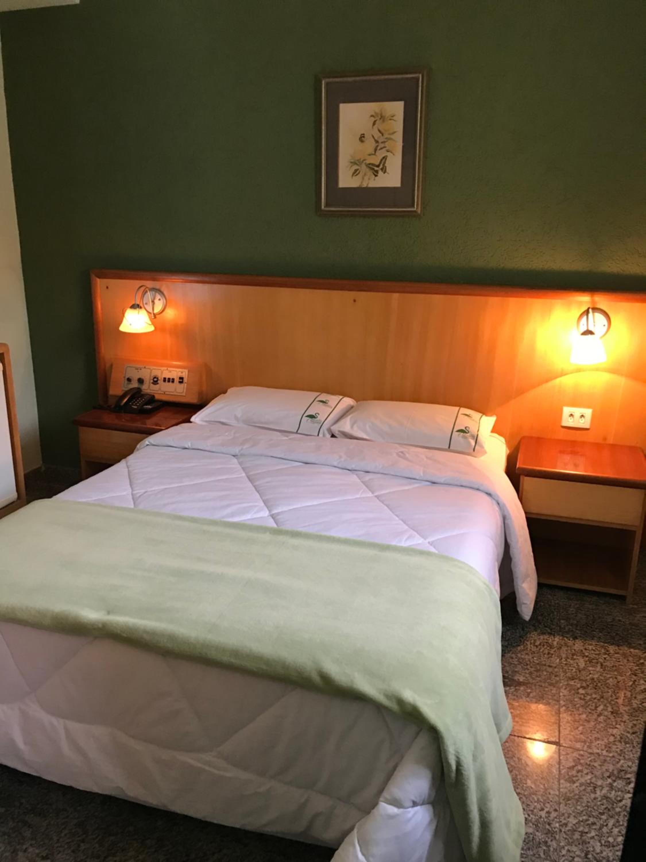 Room, Double Bed