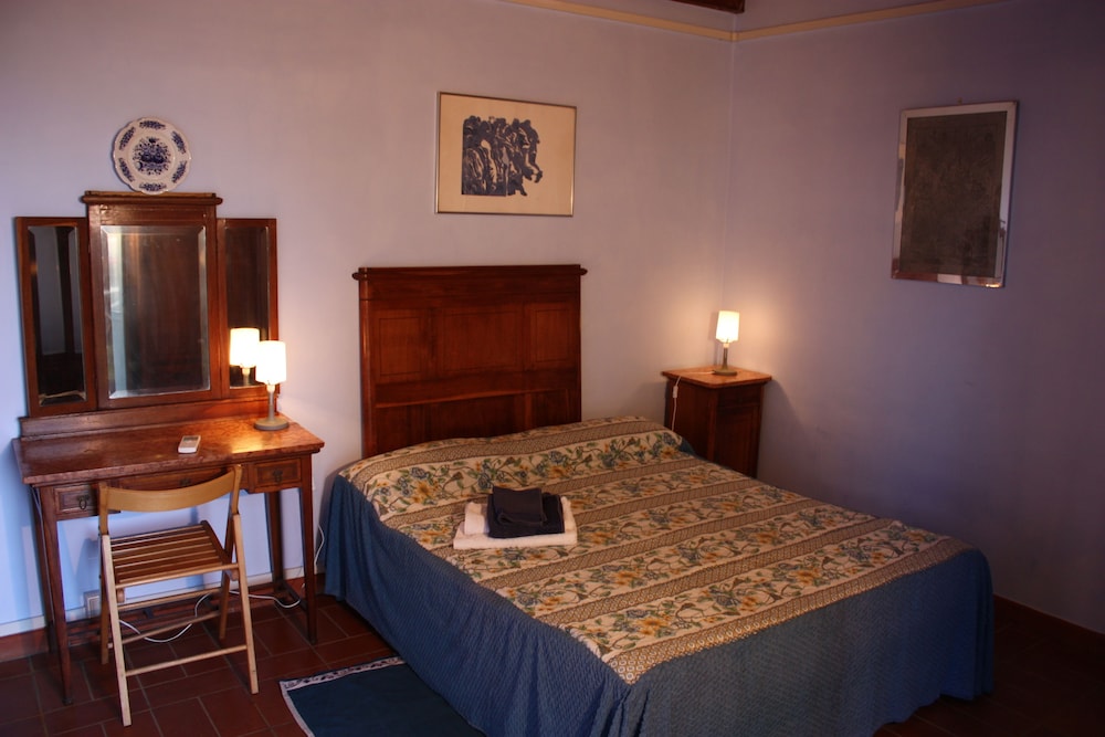 Poggio Del Castagno 8/12