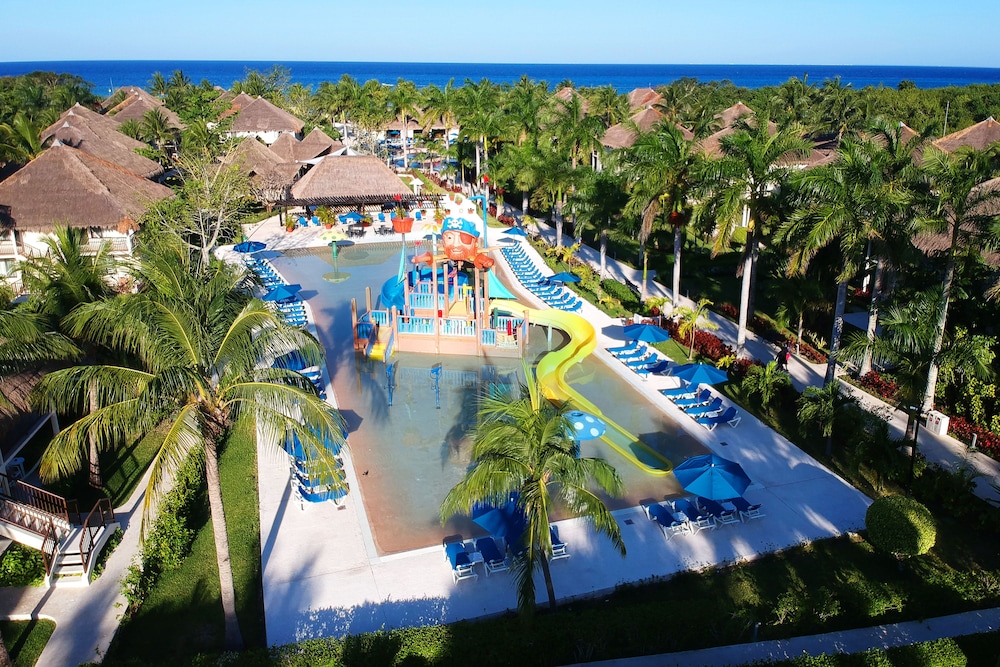 Allegro Cozumel 13/73