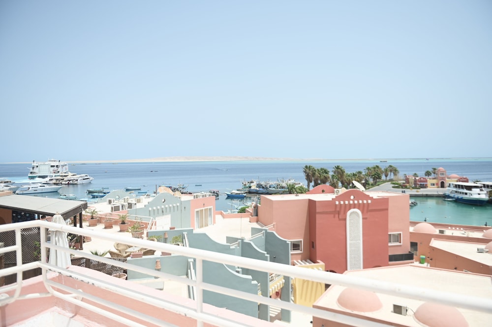 AJIRA Bay Hotel Hurghada Marina Hotel 59/63