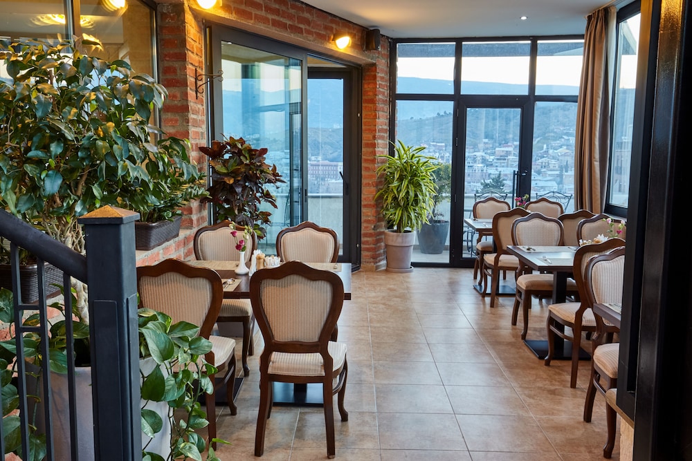 Tbilisi Laerton Hotel 37/50