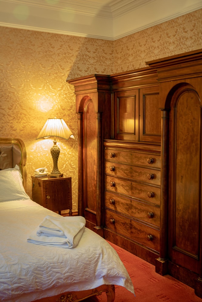 Ledgowan Lodge Hotel 30/72
