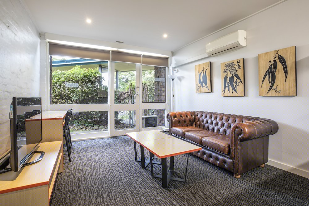Burvale Hotel 23/39