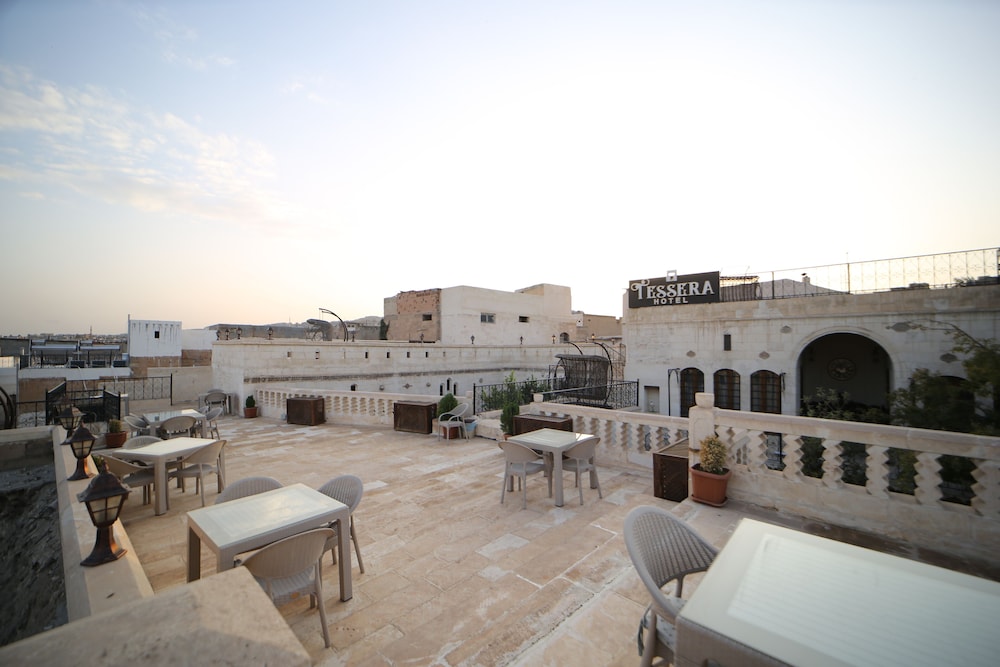 Tessera Hotel 45/49
