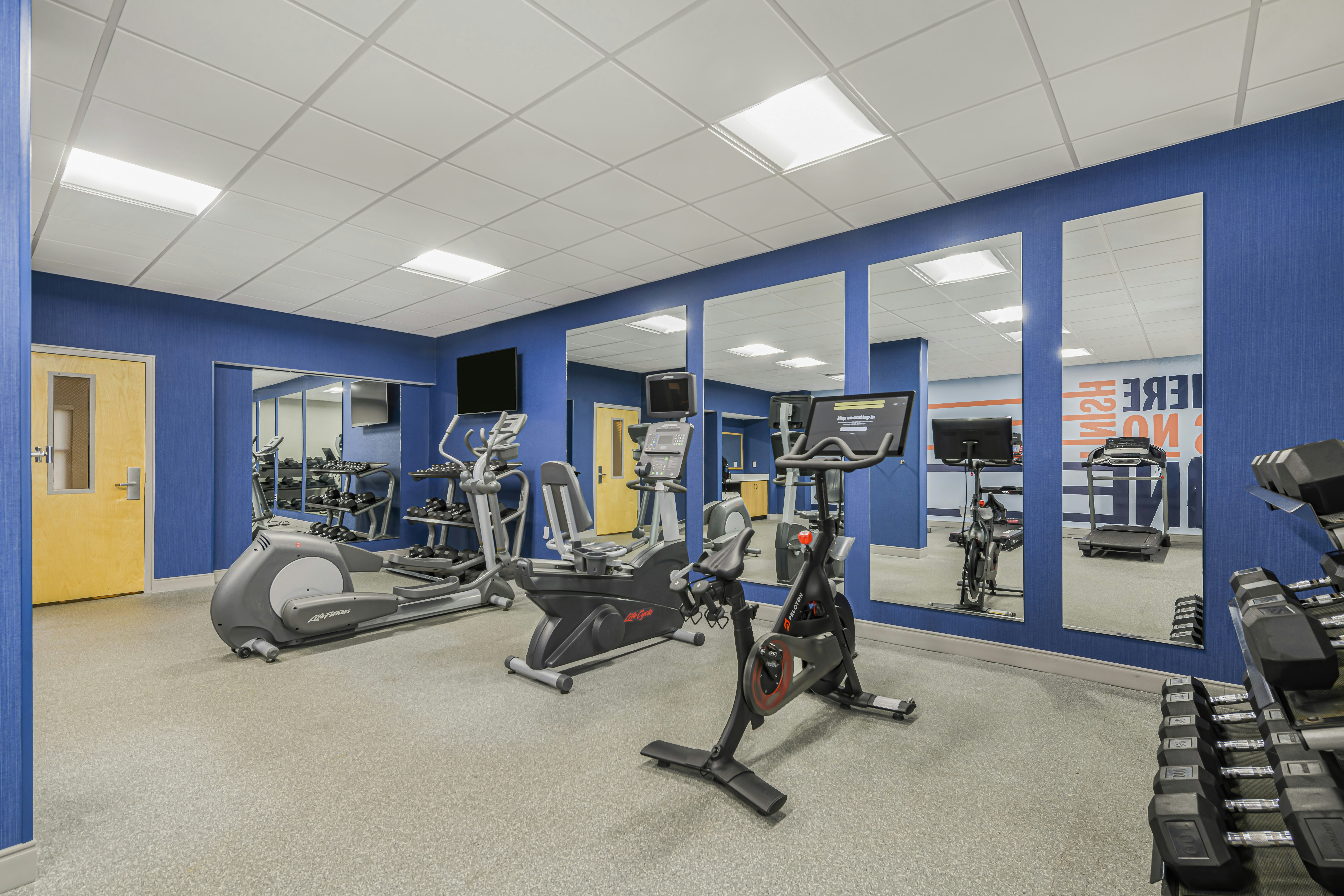 Hampton Inn Huntsville Arsenal/South Parkway 14/31