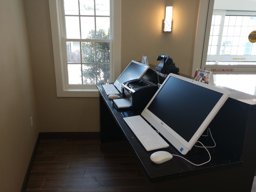 Best Western Plus Cold Spring 29/46