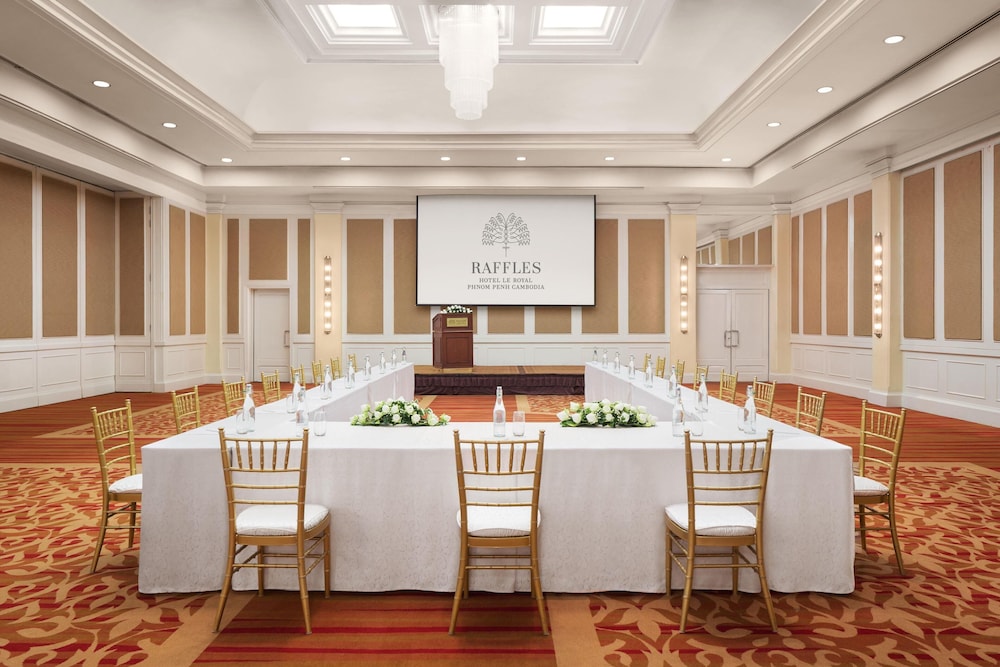 Raffles Hotel Le Royal 68/78