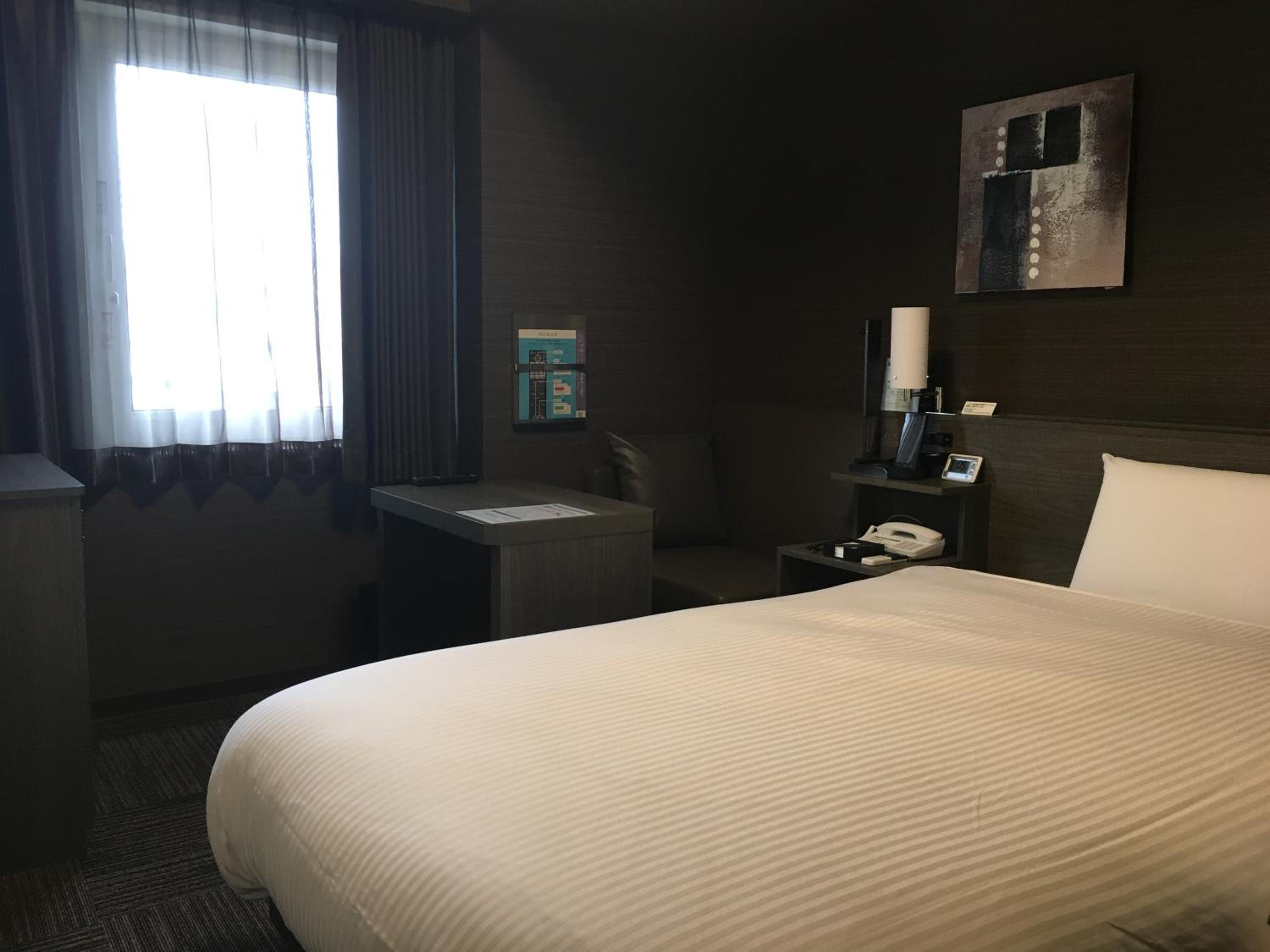 Room, Single