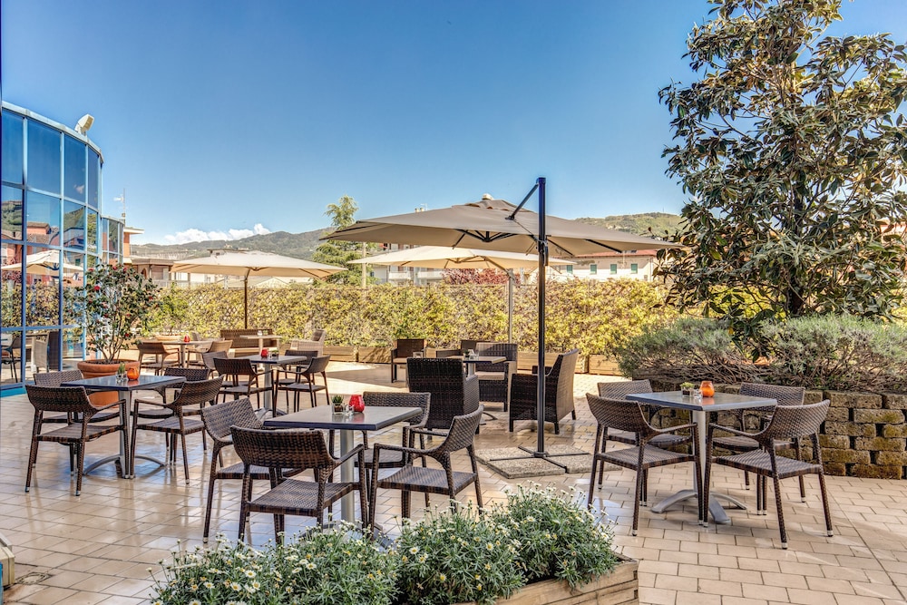 Hotel Tuscany Inn 55/76