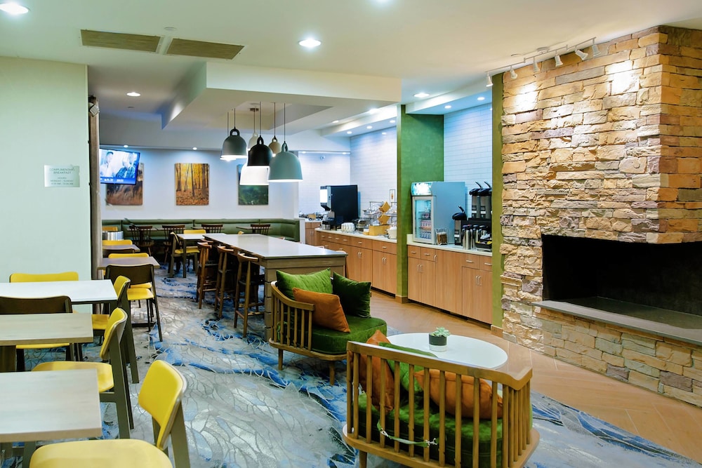AmericInn by Wyndham Hays 31/41